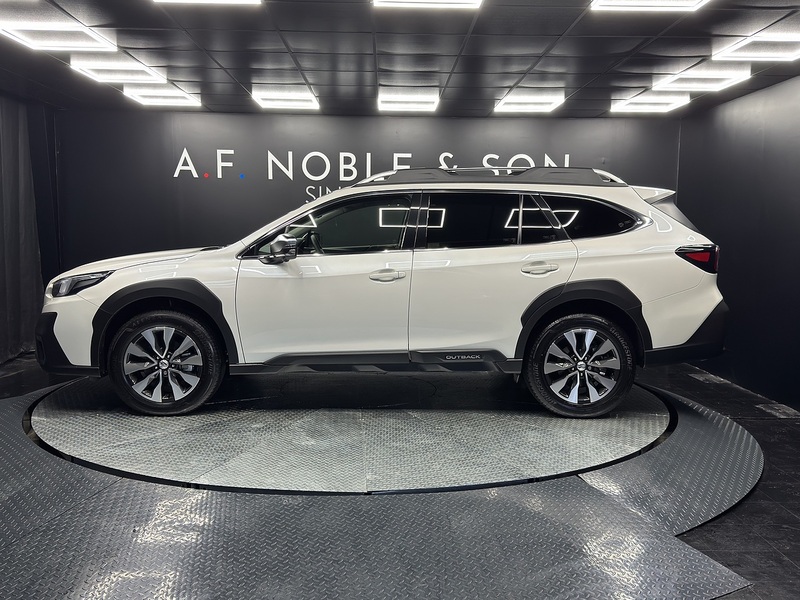 Subaru 2.5i Touring Estate 5dr Petrol Lineartronic 4WD Euro 6 (s/s) (169 ps)