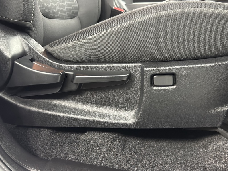 Isuzu 1.9 TD DL20 Pickup Double Cab 4dr Diesel Manual 4WD Euro 6 (s/s) (164 ps)