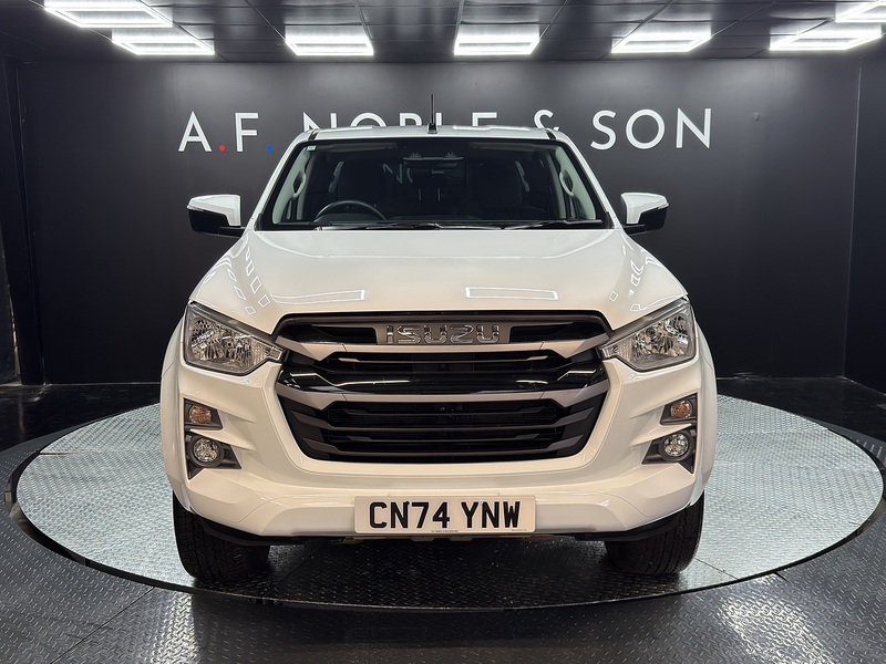 Isuzu 1.9 TD DL20 Pickup Double Cab 4dr Diesel Manual 4WD Euro 6 (s/s) (164 ps)