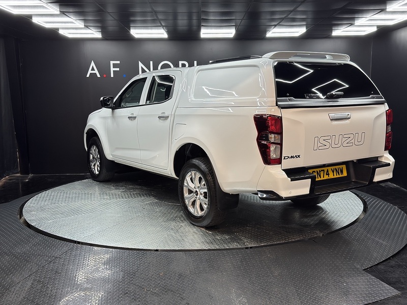 Isuzu 1.9 TD DL20 Pickup Double Cab 4dr Diesel Manual 4WD Euro 6 (s/s) (164 ps)