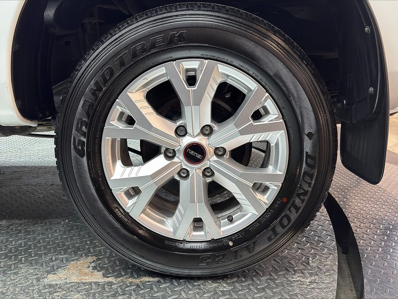 Isuzu 1.9 TD DL20 Pickup Double Cab 4dr Diesel Manual 4WD Euro 6 (s/s) (164 ps)