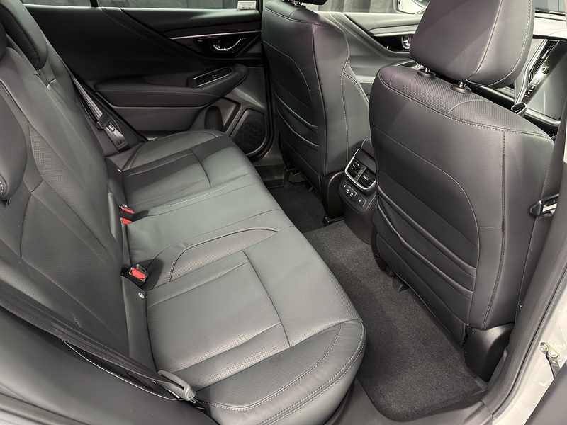 Subaru 2.5i Touring Estate 5dr Petrol Lineartronic 4WD Euro 6 (s/s) (169 ps)