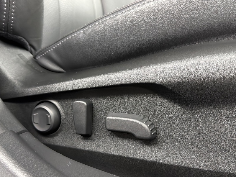 Subaru 2.5i Touring Estate 5dr Petrol Lineartronic 4WD Euro 6 (s/s) (169 ps)