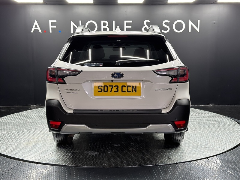 Subaru 2.5i Touring Estate 5dr Petrol Lineartronic 4WD Euro 6 (s/s) (169 ps)