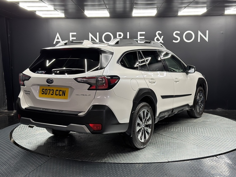 Subaru 2.5i Touring Estate 5dr Petrol Lineartronic 4WD Euro 6 (s/s) (169 ps)