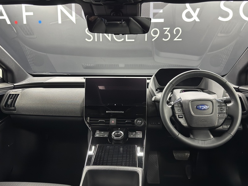 Subaru 71.4kWh Touring SUV 5dr Electric Auto AWD (218 ps)