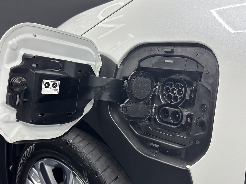 Subaru 71.4kWh Touring SUV 5dr Electric Auto AWD (218 ps)