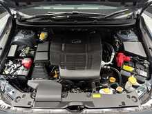 Subaru Crosstrek i e-Boxer Touring 