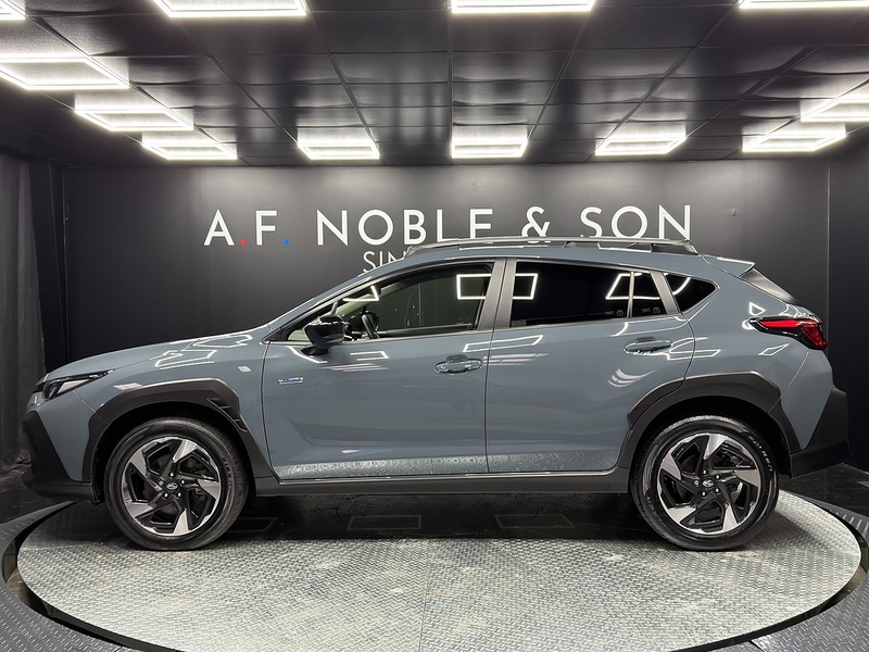 Subaru 2.0 i e-Boxer Touring SUV 5dr Petrol Hybrid Lineartronic 4WD Euro 6 (s/s) (136 ps)