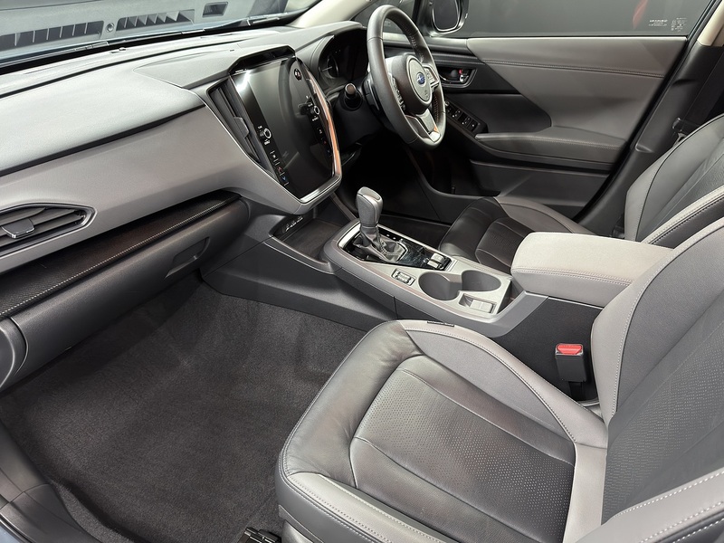 Subaru 2.0 i e-Boxer Touring SUV 5dr Petrol Hybrid Lineartronic 4WD Euro 6 (s/s) (136 ps)