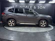 Subaru Forester i e-Boxer XE Premium 