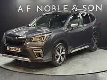 Subaru Forester i e-Boxer XE Premium 
