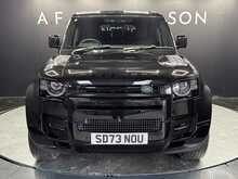 Land Rover Defender 110 D300 MHEV X-Dynamic SE 