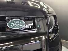Land Rover Defender 110 D300 MHEV X-Dynamic SE 
