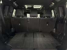 Land Rover Defender 110 D300 MHEV X-Dynamic SE 