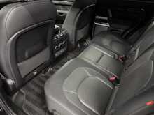 Land Rover Defender 110 D300 MHEV X-Dynamic SE 