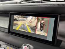 Land Rover Defender 110 D300 MHEV X-Dynamic SE 