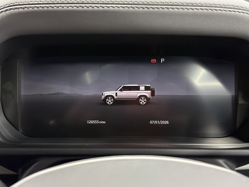 Land Rover 3.0 D300 MHEV X-Dynamic SE SUV 5dr Diesel Auto 4WD Euro 6 (s/s) (300 ps)