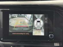 Toyota Hilux D-4D-h Invincible X 