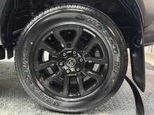 Toyota Hilux D-4D-h Invincible X 