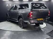 Toyota Hilux D-4D-h Invincible X 