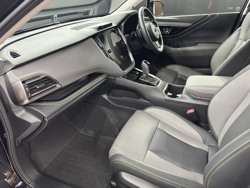 Subaru 2.5i Field Estate 5dr Petrol Lineartronic 4WD Euro 6 (s/s) (169 ps)