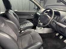 Renault Clio V6 Sport 