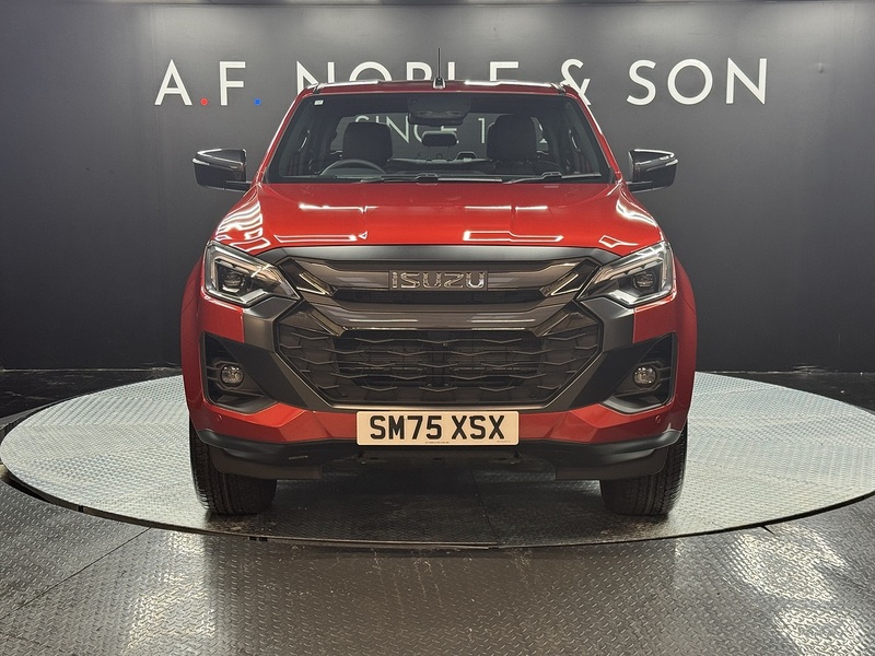 Isuzu 1.9 TD V-Cross Pickup Double Cab 4dr Diesel Auto 4WD Euro 6 (s/s) (164 ps)