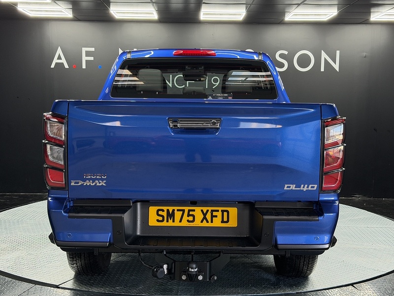 Isuzu 1.9 TD DL40 Pickup Double Cab 4dr Diesel Auto 4WD Euro 6 (s/s) (164 ps)