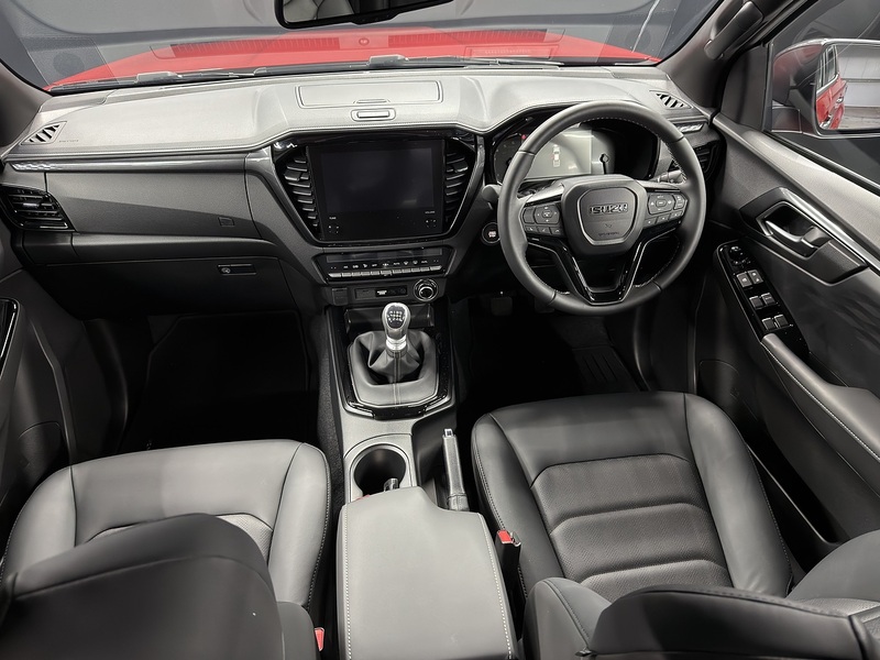 Isuzu 1.9 TD V-Cross Pickup Double Cab 4dr Diesel Manual 4WD Euro 6 (s/s) (164 ps)