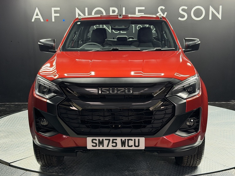 Isuzu 1.9 TD V-Cross Pickup Double Cab 4dr Diesel Manual 4WD Euro 6 (s/s) (164 ps)