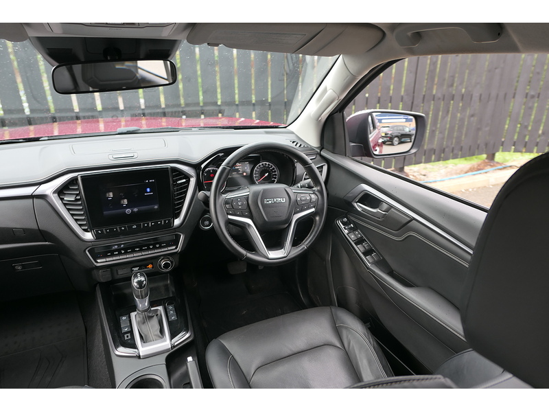 Isuzu 1.9 TD DL40 Double Cab Pickup 4dr Diesel Auto 4WD Euro 6 (s/s) (164 ps)