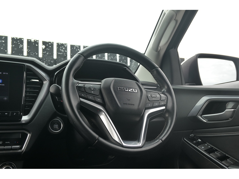 Isuzu 1.9 TD DL40 Double Cab Pickup 4dr Diesel Auto 4WD Euro 6 (s/s) (164 ps)