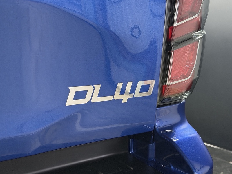 Isuzu 1.9 TD DL40 Pickup Double Cab 4dr Diesel Auto 4WD Euro 6 (s/s) (164 ps)