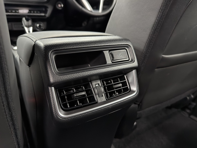 Isuzu 1.9 TD DL40 Pickup Double Cab 4dr Diesel Auto 4WD Euro 6 (s/s) (164 ps)