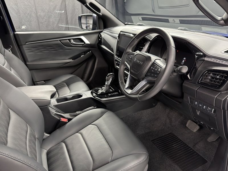 Isuzu 1.9 TD DL40 Pickup Double Cab 4dr Diesel Auto 4WD Euro 6 (s/s) (164 ps)