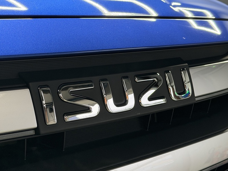 Isuzu 1.9 TD DL40 Pickup Double Cab 4dr Diesel Auto 4WD Euro 6 (s/s) (164 ps)