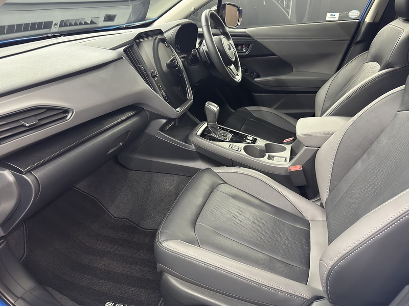 Subaru 2.0 i e-Boxer Touring SUV 5dr Petrol Hybrid Lineartronic 4WD Euro 6 (s/s) (136 ps)