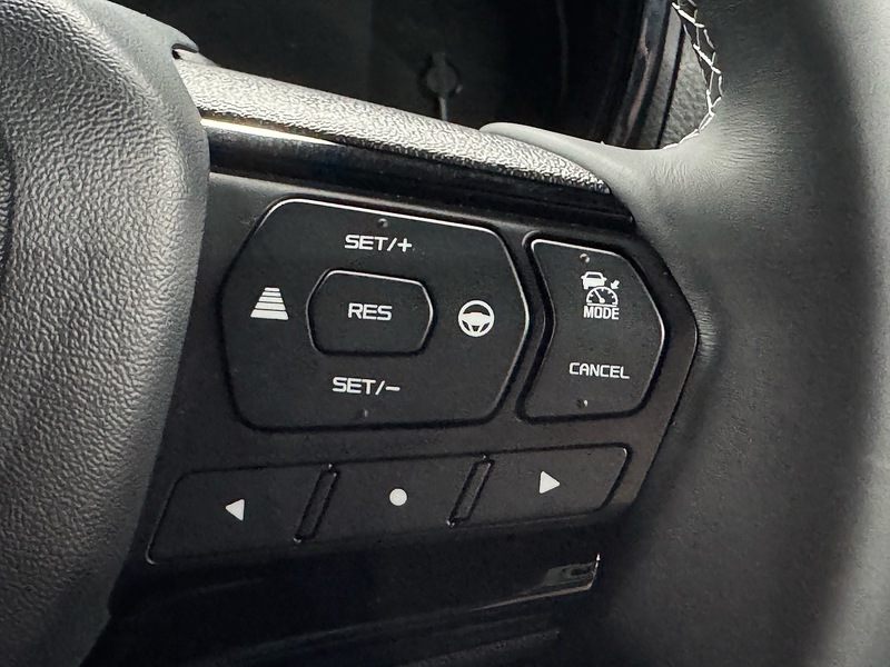 Isuzu 1.9 TD V-Cross Pickup Double Cab 4dr Diesel Manual 4WD Euro 6 (s/s) (164 ps)