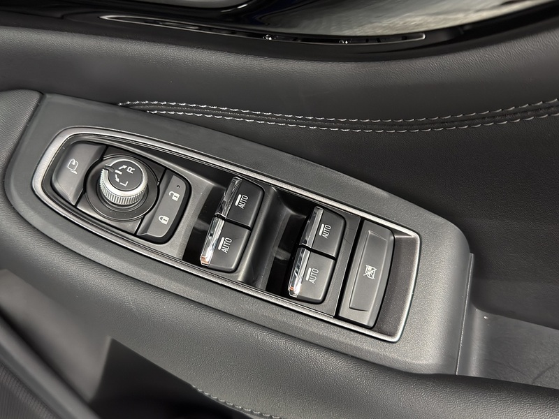 Subaru 2.5i Touring Estate 5dr Petrol Lineartronic 4WD Euro 6 (s/s) (169 ps)