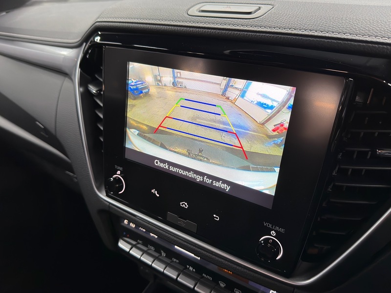 Isuzu 1.9 TD DL40 Pickup Double Cab 4dr Diesel Auto 4WD Euro 6 (s/s) (164 ps)