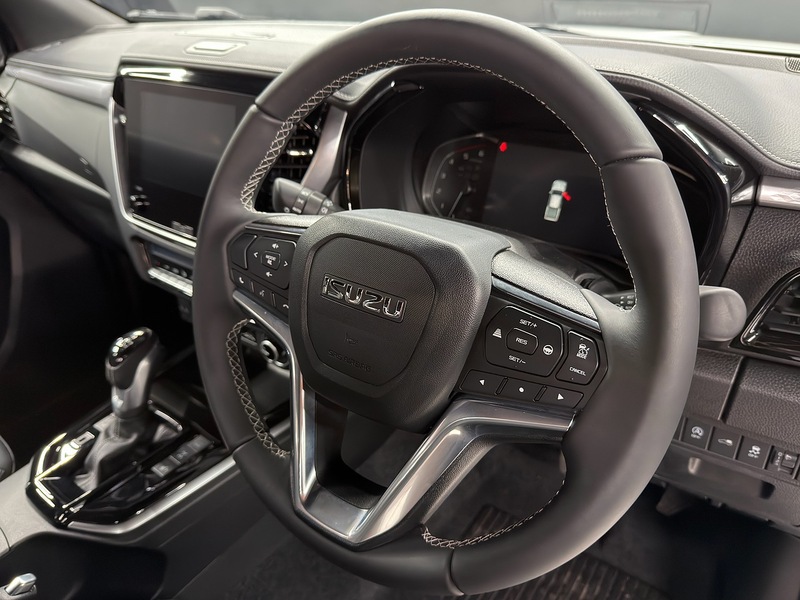 Isuzu 1.9 TD DL40 Pickup Double Cab 4dr Diesel Auto 4WD Euro 6 (s/s) (164 ps)