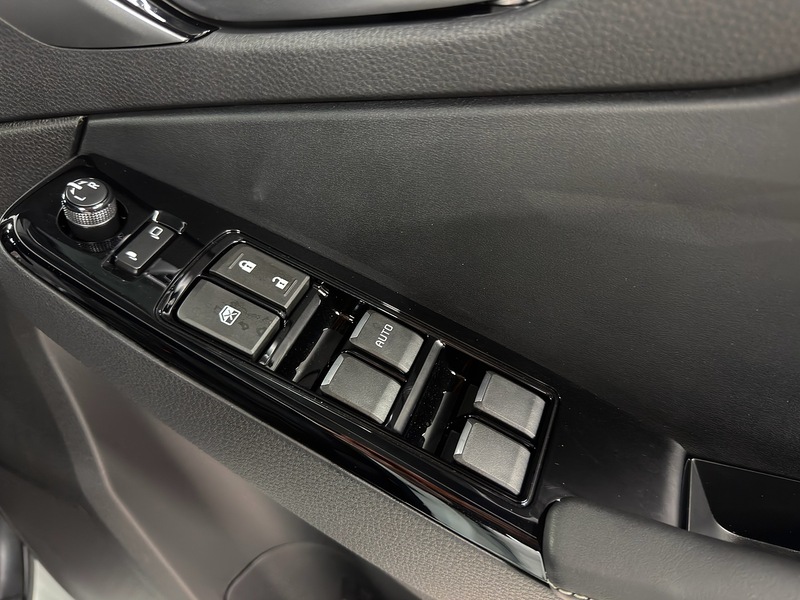 Isuzu 1.9 TD DL40 Pickup Double Cab 4dr Diesel Auto 4WD Euro 6 (s/s) (164 ps)