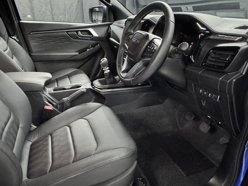 Isuzu 1.9 TD DL40 Pickup Double Cab 4dr Diesel Manual 4WD Euro 6 (s/s) (164 ps)