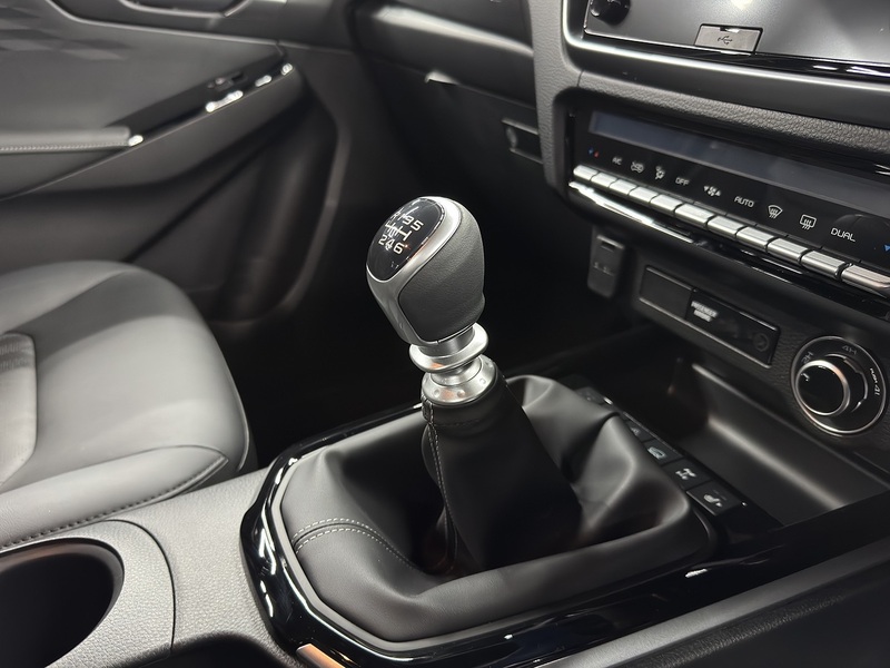 Isuzu 1.9 TD DL40 Pickup Double Cab 4dr Diesel Manual 4WD Euro 6 (s/s) (164 ps)