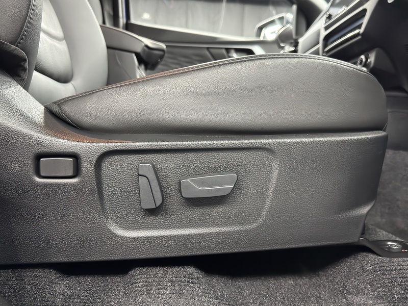 Isuzu 1.9 TD DL40 Pickup Double Cab 4dr Diesel Manual 4WD Euro 6 (s/s) (164 ps)