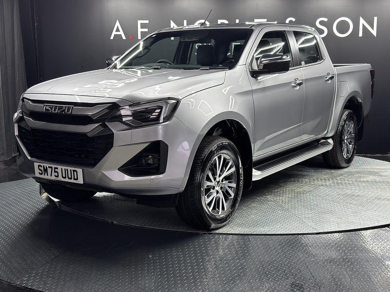Isuzu 1.9 TD DL40 Pickup Double Cab 4dr Diesel Manual 4WD Euro 6 (s/s) (164 ps)