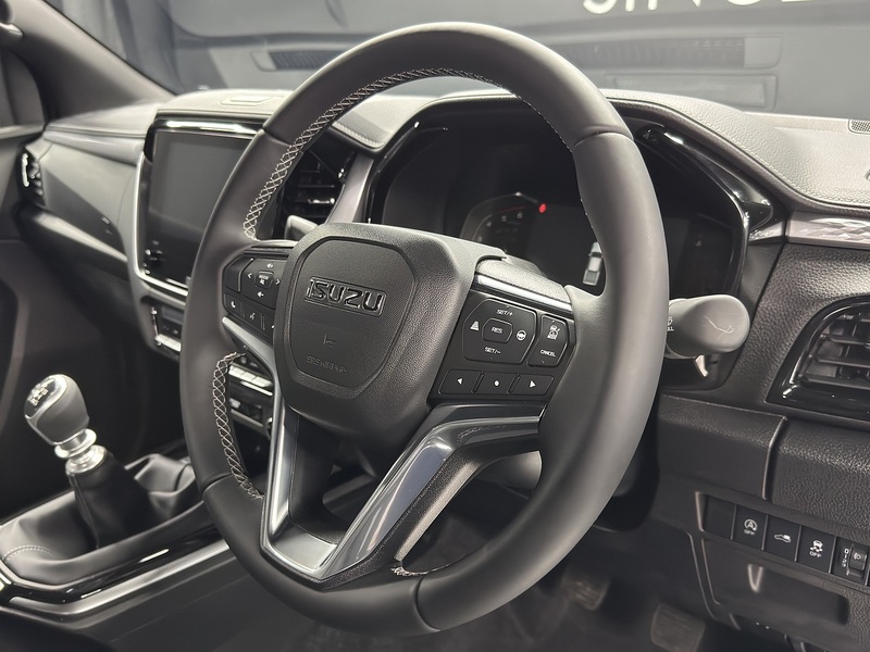 Isuzu 1.9 TD DL40 Pickup Double Cab 4dr Diesel Manual 4WD Euro 6 (s/s) (164 ps)