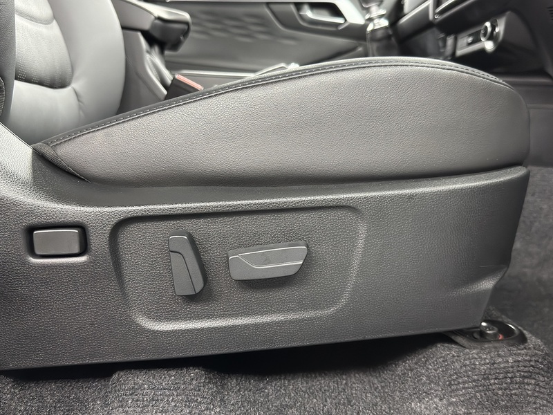 Isuzu 1.9 TD DL40 Pickup Double Cab 4dr Diesel Manual 4WD Euro 6 (s/s) (164 ps)