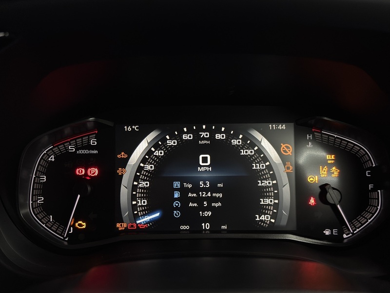 Isuzu 1.9 TD DL40 Pickup Double Cab 4dr Diesel Manual 4WD Euro 6 (s/s) (164 ps)